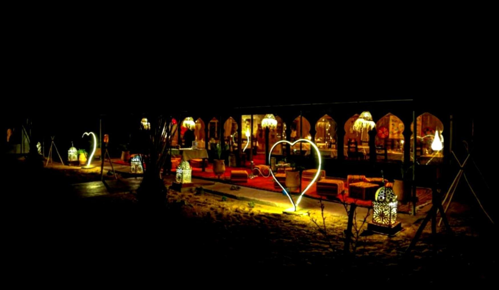 Bed and Breakfast Luxury Bedouin Camp Merzouga Exteriér fotografie